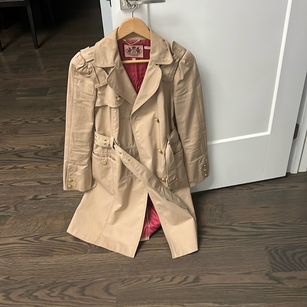 Juicy trench coat women’s size s